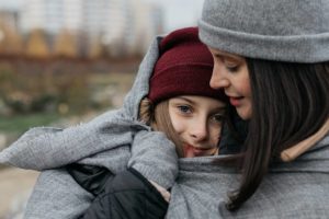 Savoir trouver sa « juste » place auprès des adolescents